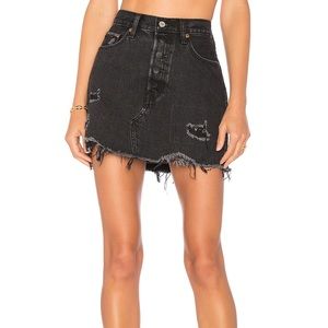 Levi’s Distressed Denim Skirt size 24
